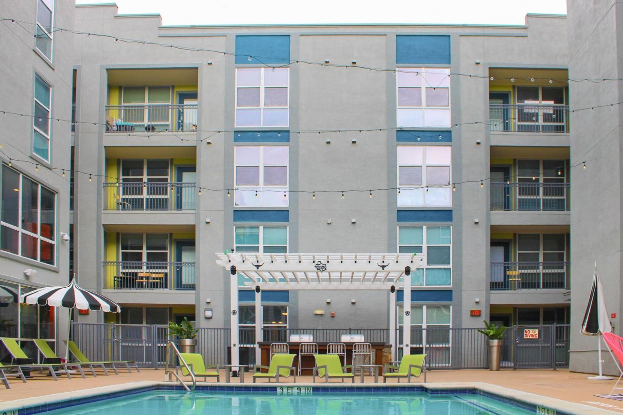 Upstay - Condo With Pool Gym Games And Bbq Austin Luaran gambar